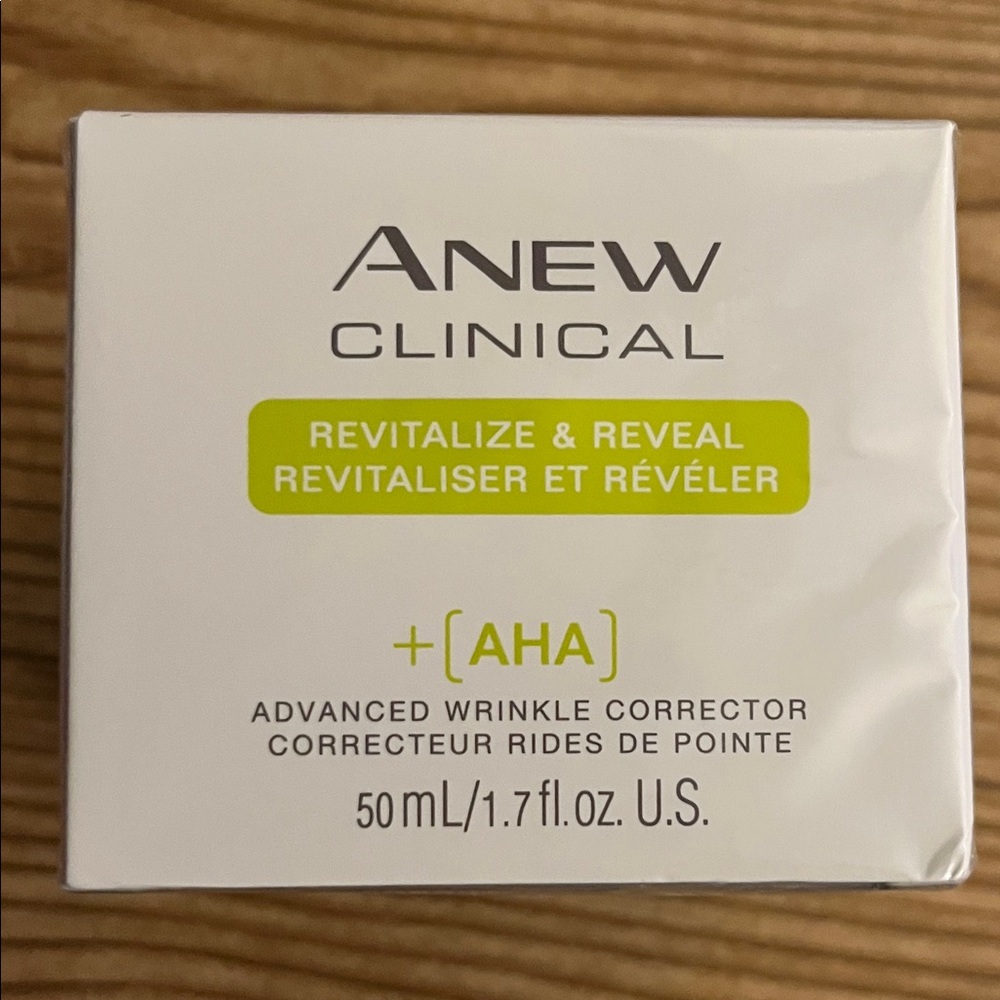 Clinical Advanced Wrinkle Corrector - White